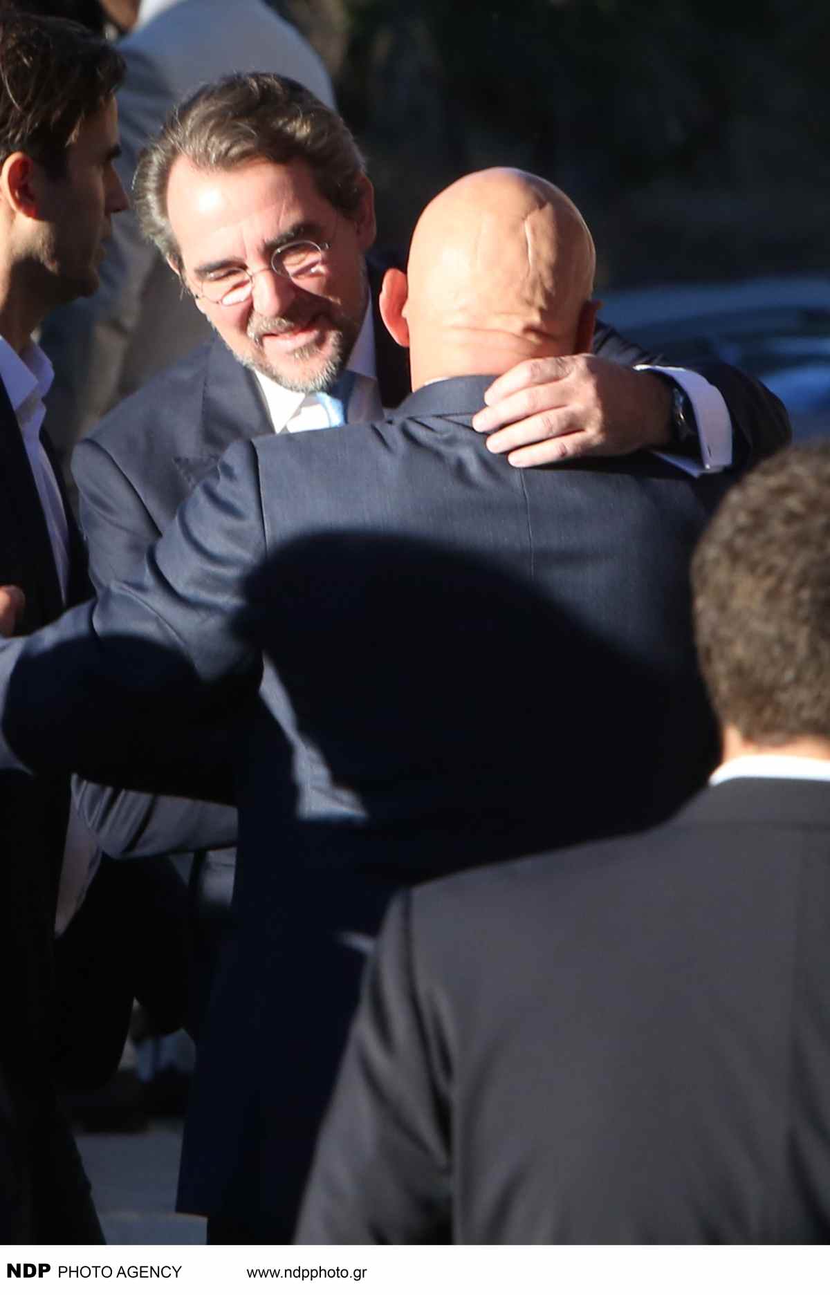 Ο Παύλος Ντε Γκρες στο γάμο του Παύλου Βαδινογιάννη και της Κατερίνας Μπιρμπίλη