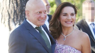 Η Όλγα Κεφαλογιάννη μαζί με τον Παύλο Βαρδινογιάννη στο γάμο του