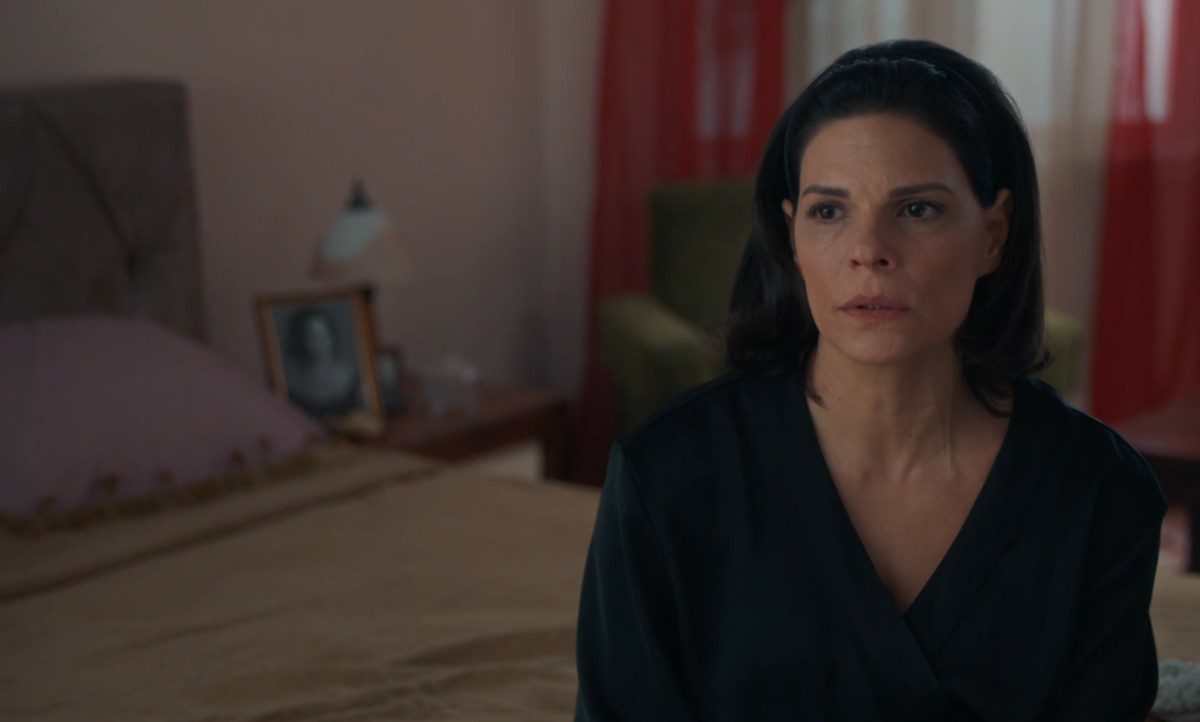 Porto Leone: «Το παιδί είναι Καπετανάκος» - Η Αλεξάνδρα κλέβει το παιδί της Λένας