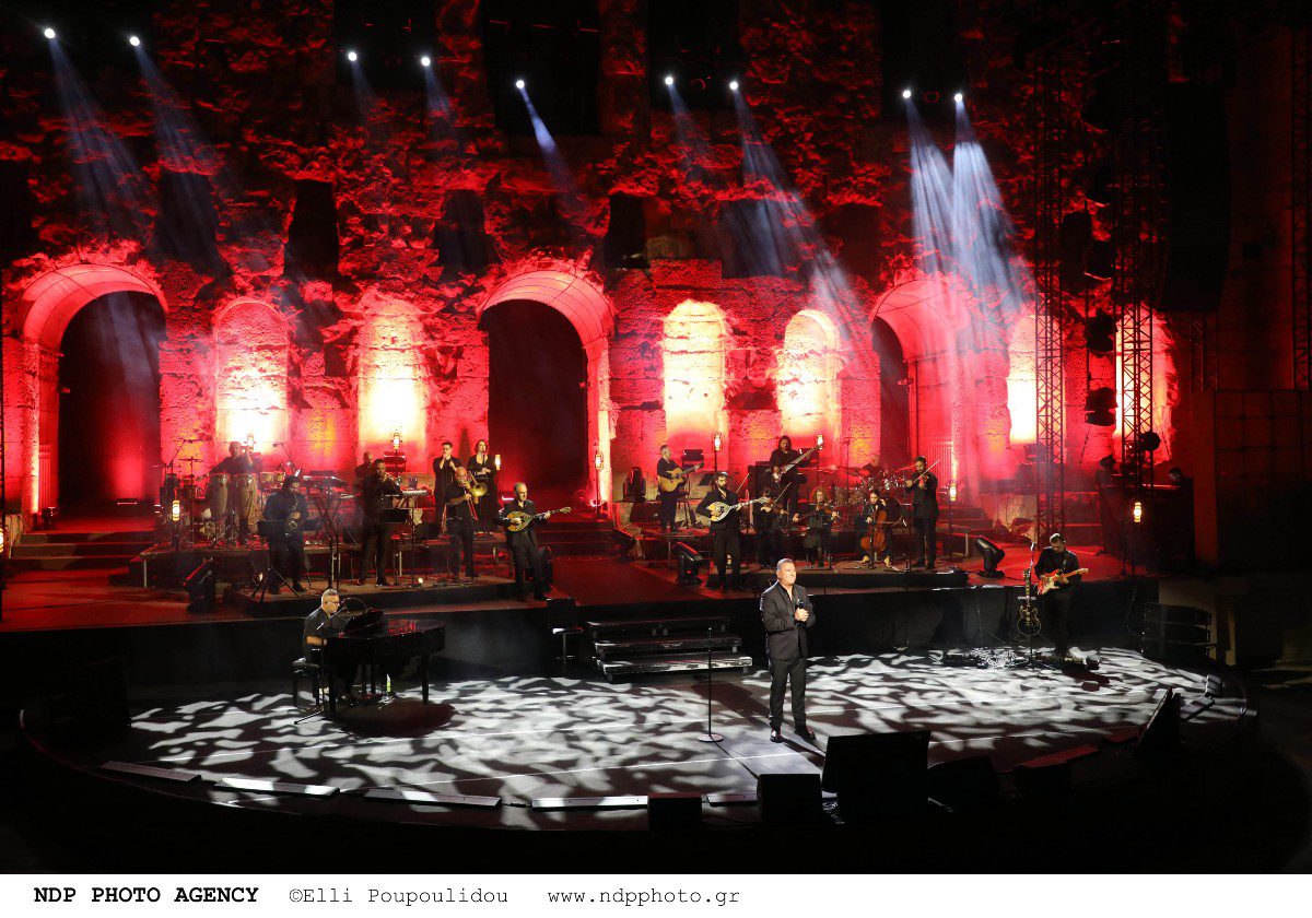 Ο Αντώνης Ρέμος στο Ηρώδειο