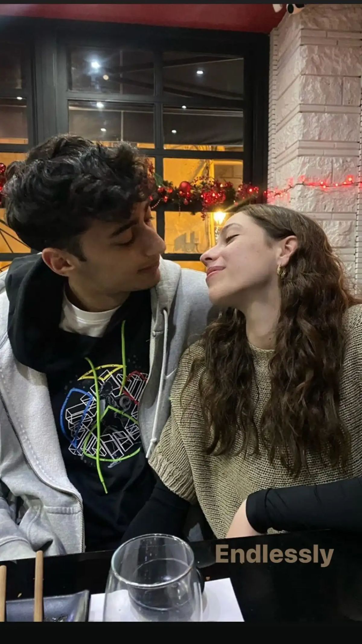 Ο Αλέξανδρος Σαμοντούροβ και η σύντροφός του