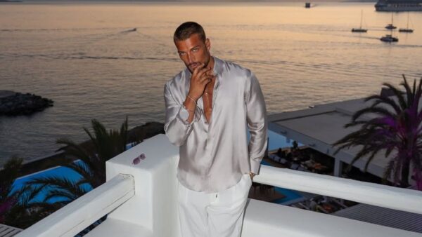 Ο Simone Susinna στο Instagram