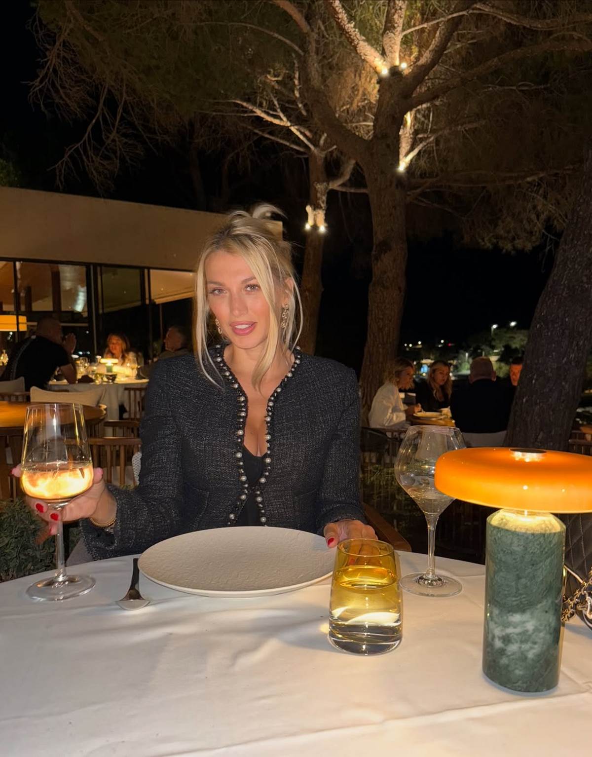 Με σακάκι η Κωνσταντίνα Σπυροπούλου