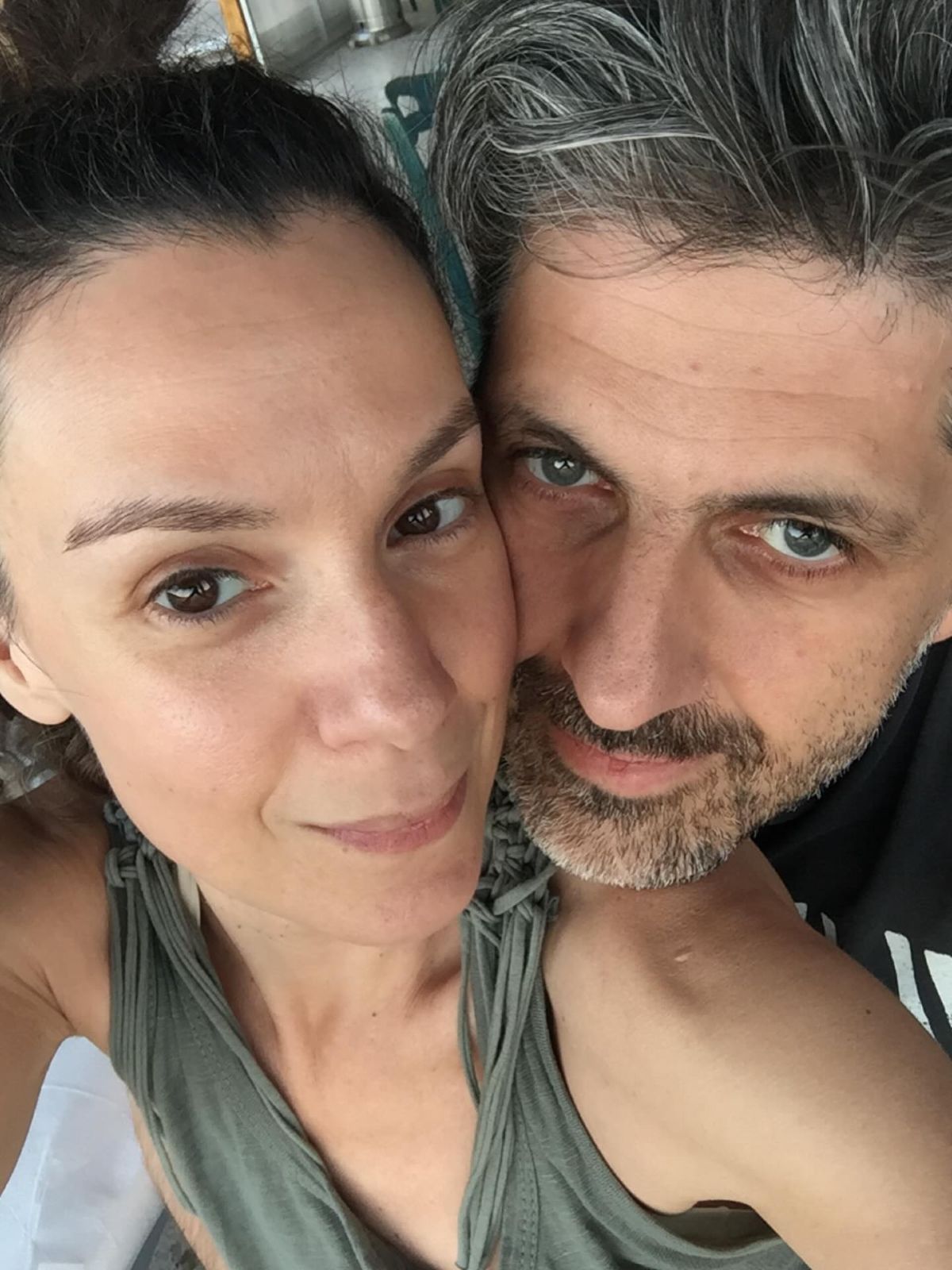 Η Τρικαλιώτη με τον σύντροφό της 