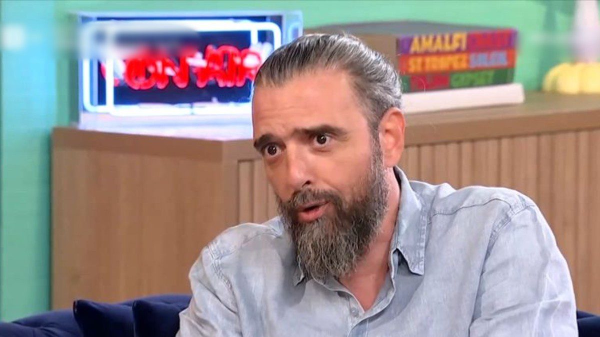 Ο Σωτήρης Τσαφούλιας στην εκπομπή Στούντιο 4