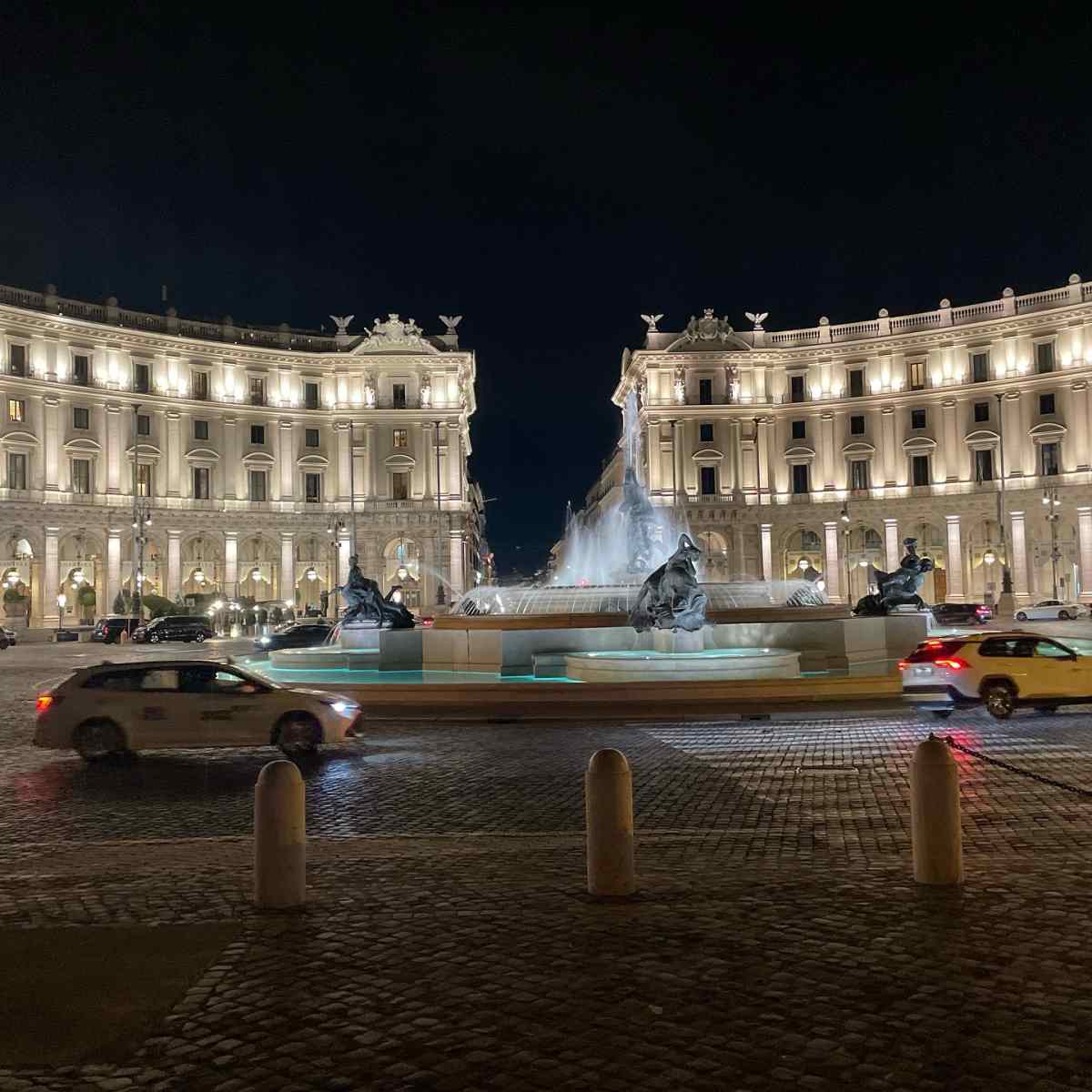 Καλομοίρα - Γιώργος Μπούσαλης: Ταξίδι στη Ρώμη για την επέτειο του γάμου τους (Φωτογραφίες)