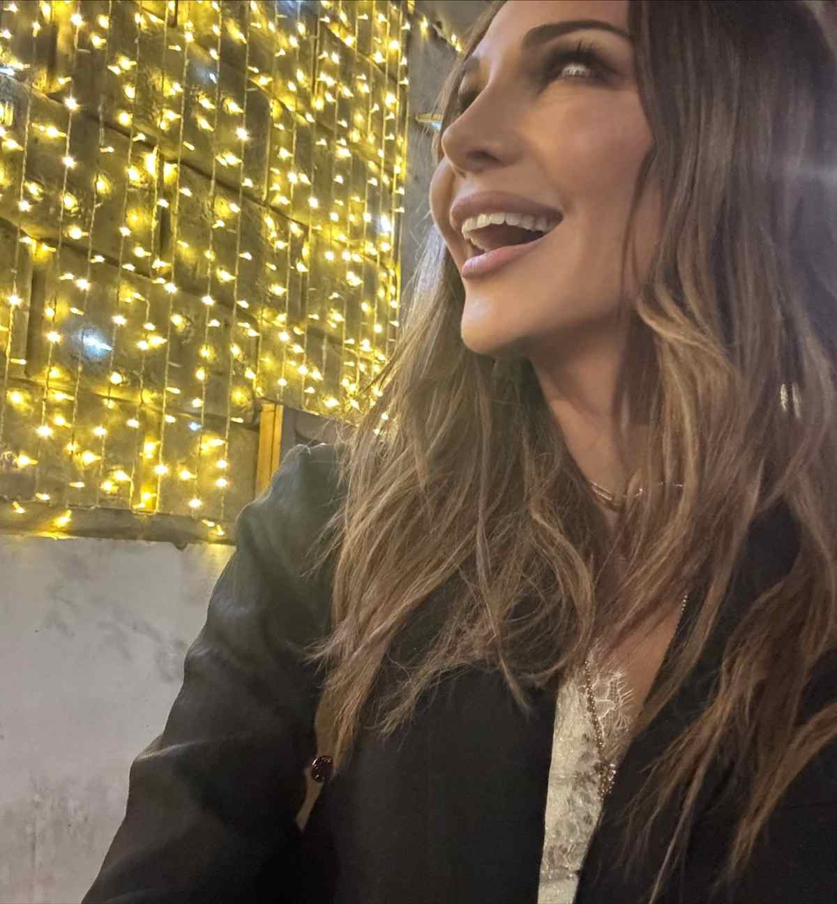 Βανδή - Μπισμπίκης: Οι μόνες λέξεις που ψέλλισαν στην κάμερα κατά την επιστροφή τους από Ρώμη