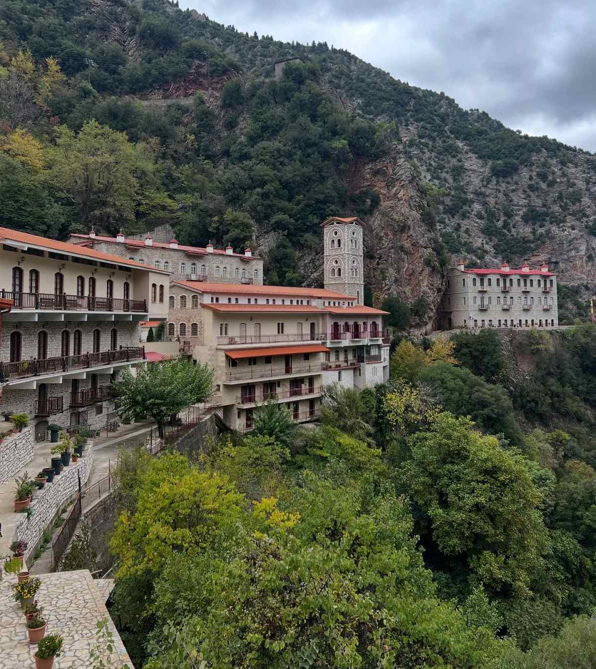 Μαρία Κορινθίου: Απόδραση στη φύση με τον σύντροφό της, Γιώργο Καραθανάση (Φωτογραφίες)