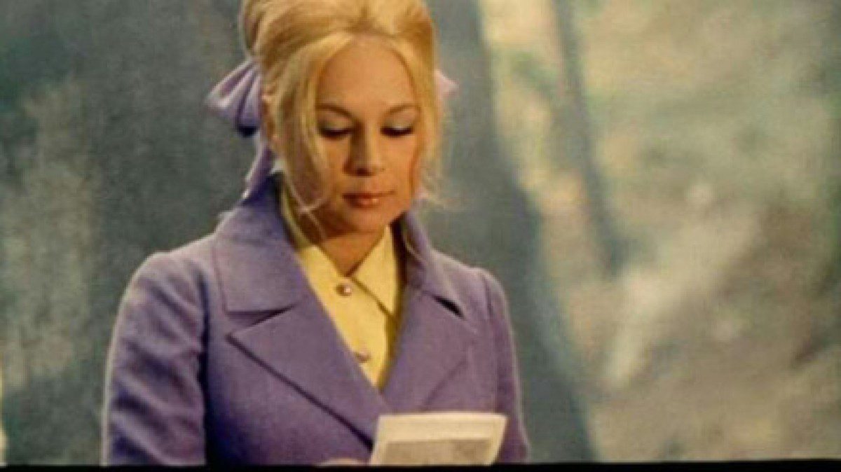 Η Αλίκη Βουγιουκλάκη στην ταινία «Η Δασκάλα με τα ξανθά μαλλιά»