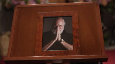 Διονύσης Σαββόπουλος λαικό προκύνημα