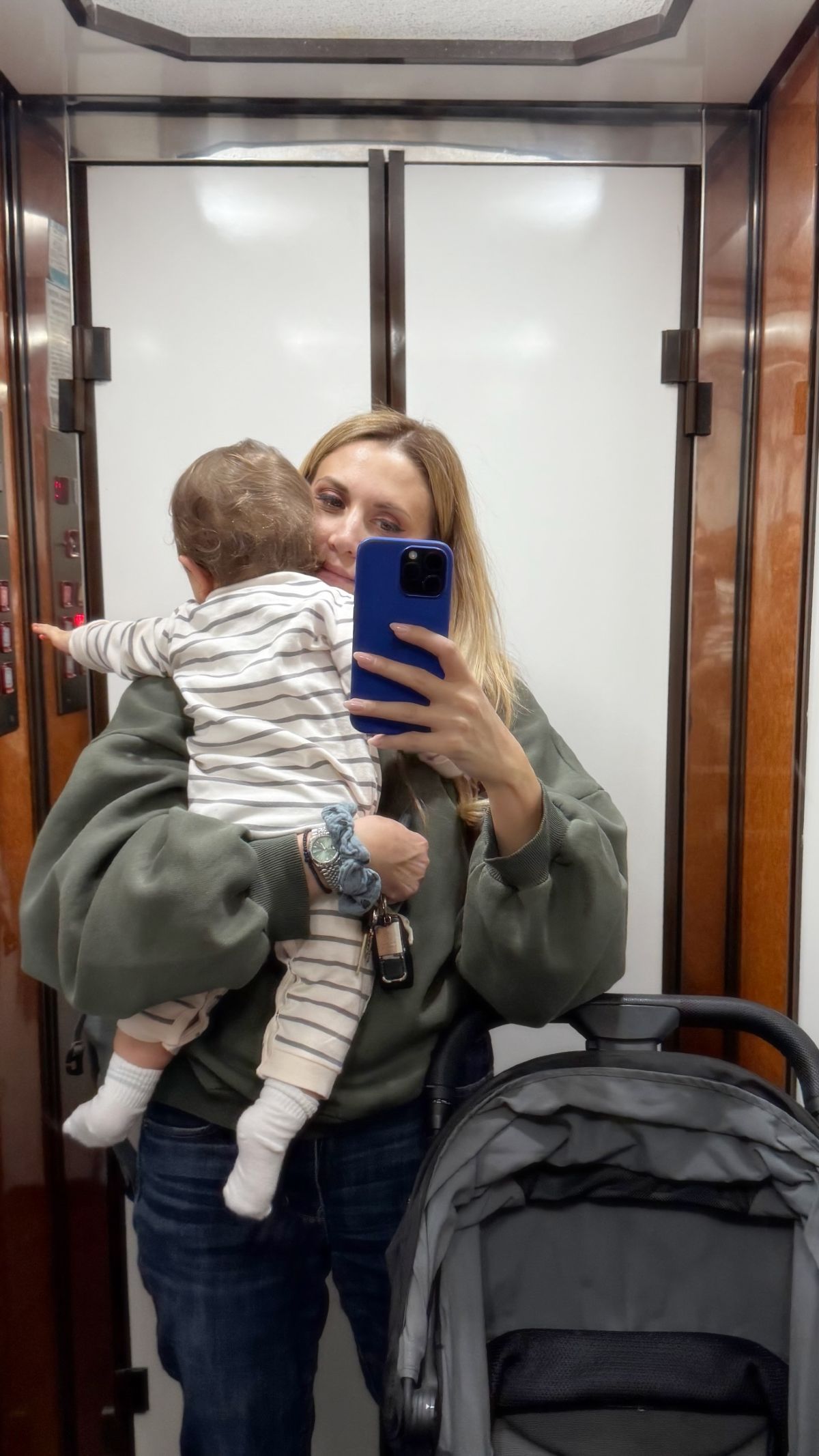 Η Φωτεινή Πετρογιάννη με το γιο της