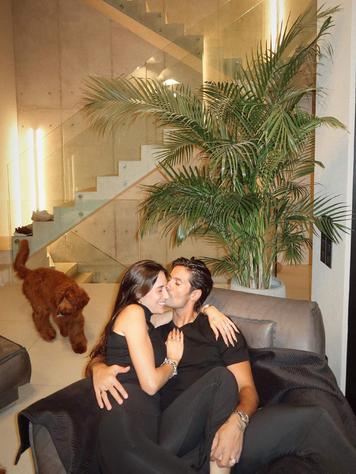 Ο Γιώργος Καράβας με τη σύζυγό του, Ραφαέλα Ψαρρού