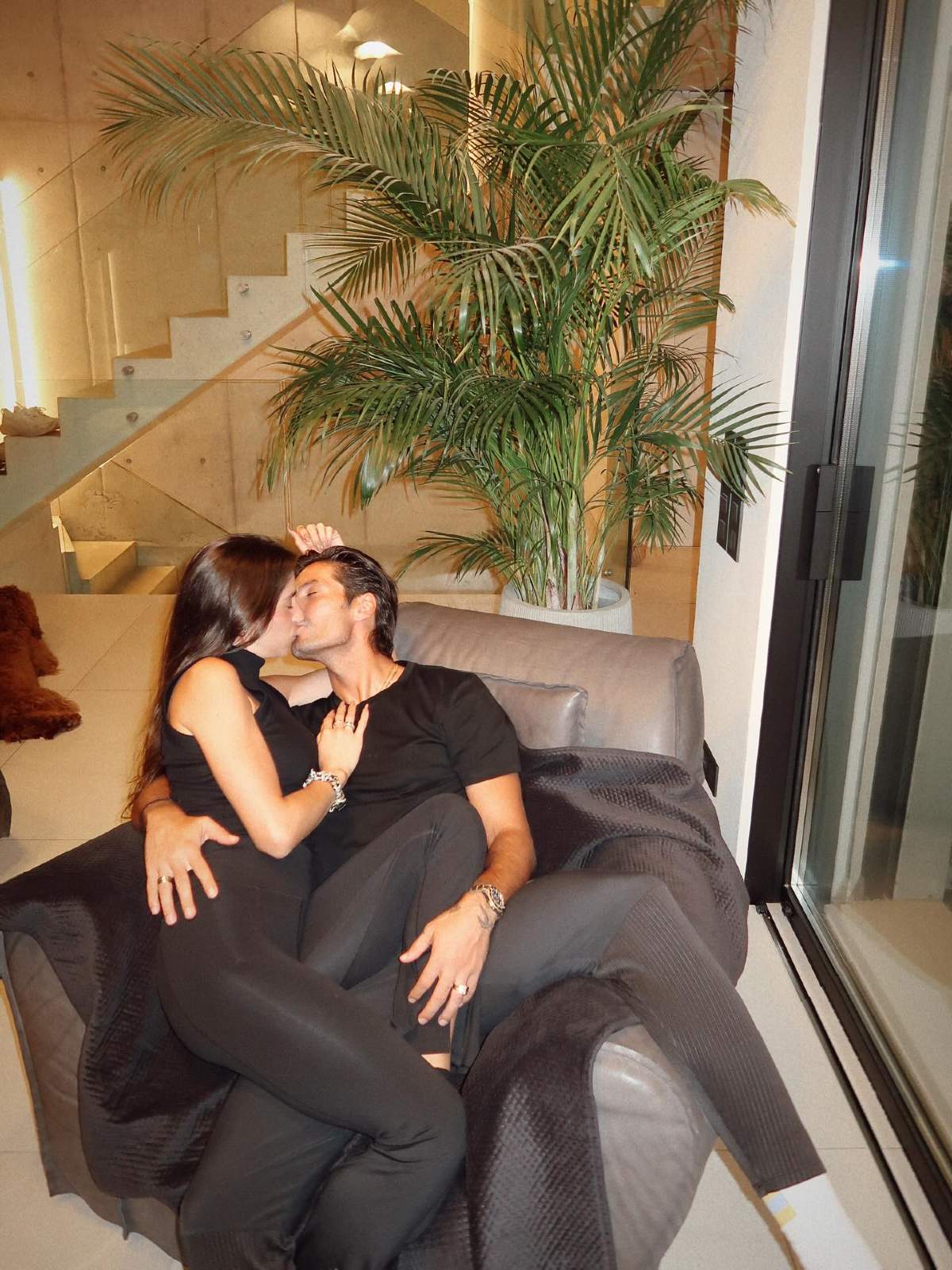 Ο Γιώργος Καράβας με τη σύζυγό του, Ραφαέλα Ψαρρού