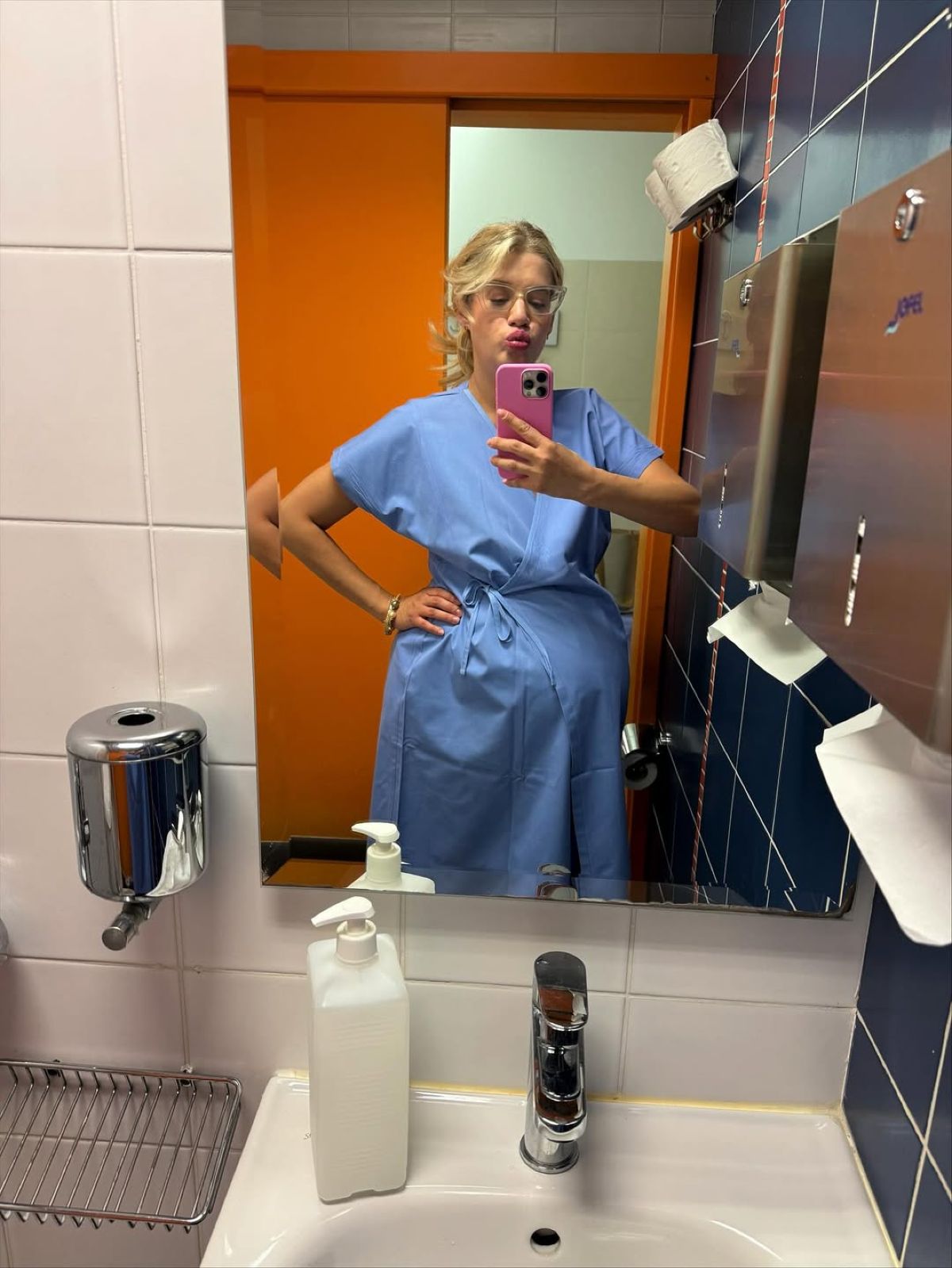 Τζένη Θεωνά: Οι πρώτες φωτογραφίες με το νεογέννητο μωρό της