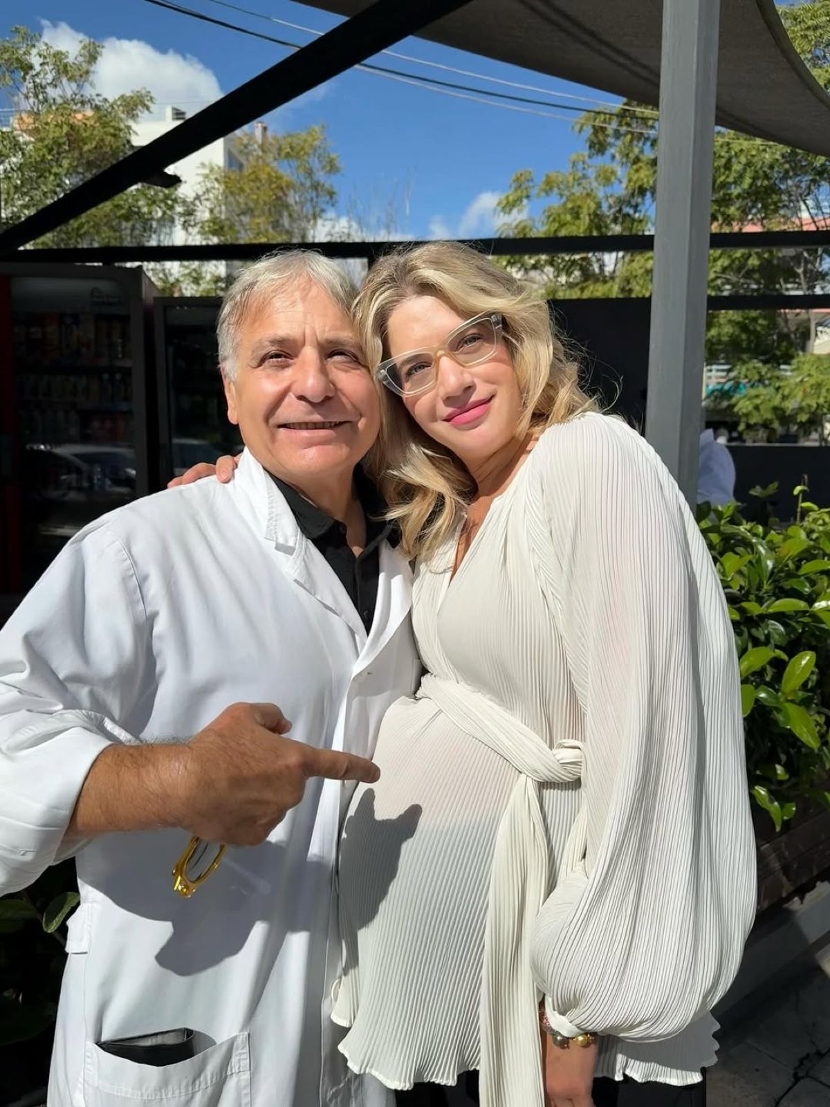 Τζένη Θεωνά: Οι πρώτες φωτογραφίες με το νεογέννητο μωρό της