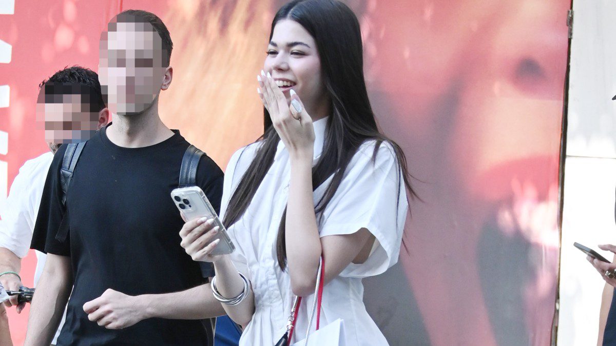 Νικολίνα Νικολούζου