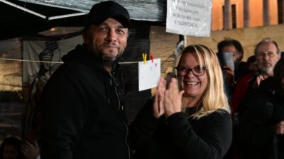 Ο Πάνος Ρούτσι με τη σύζυγό του