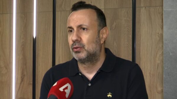 Τάσος Τρύφωνος