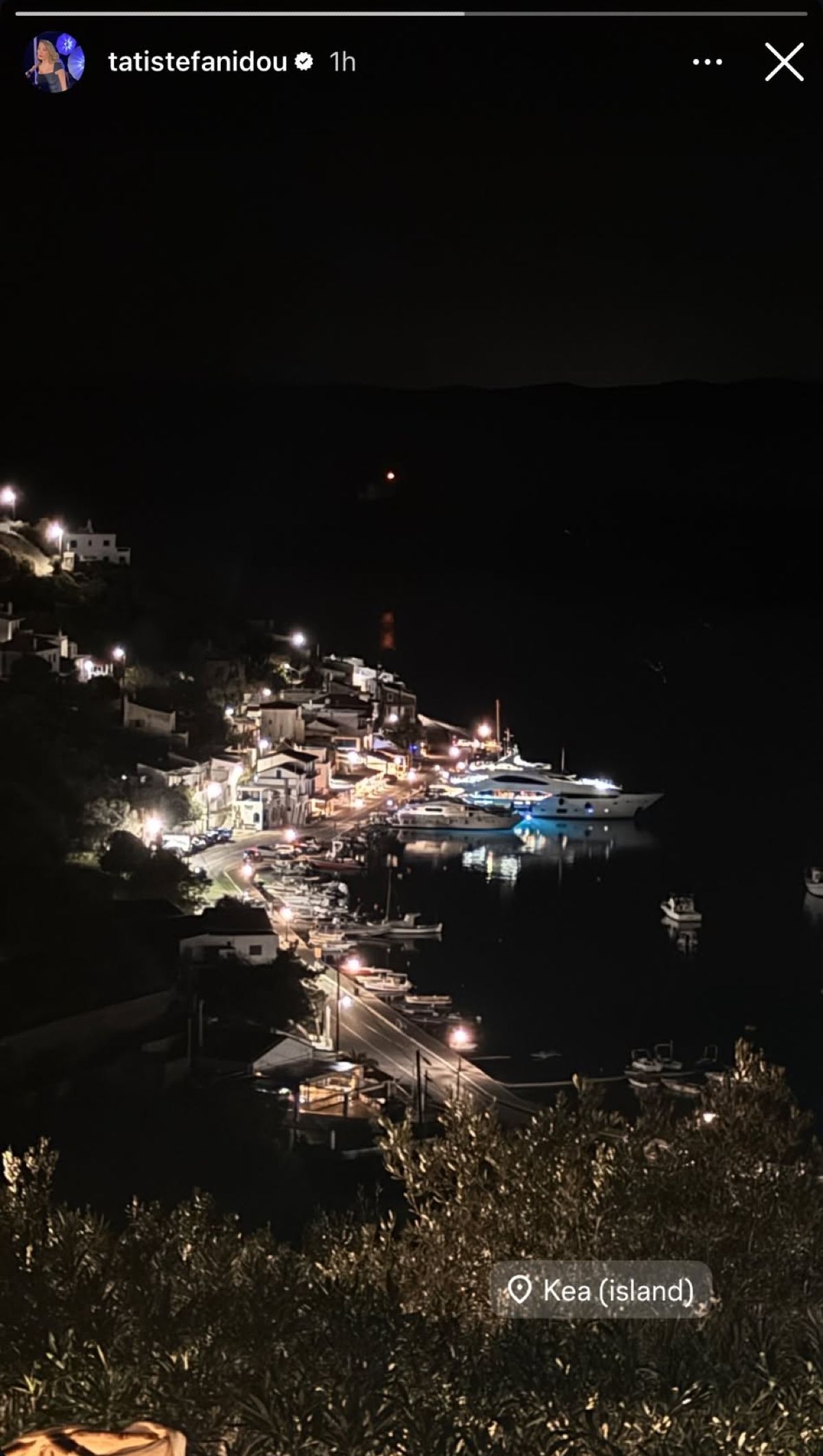 Η Τατιάνα Στεφανίδου στην Τζια