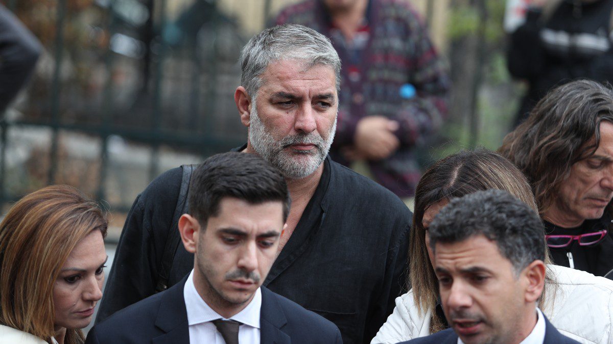 Ο Βασίλης Μπισμπίκης στα δικαστήρια