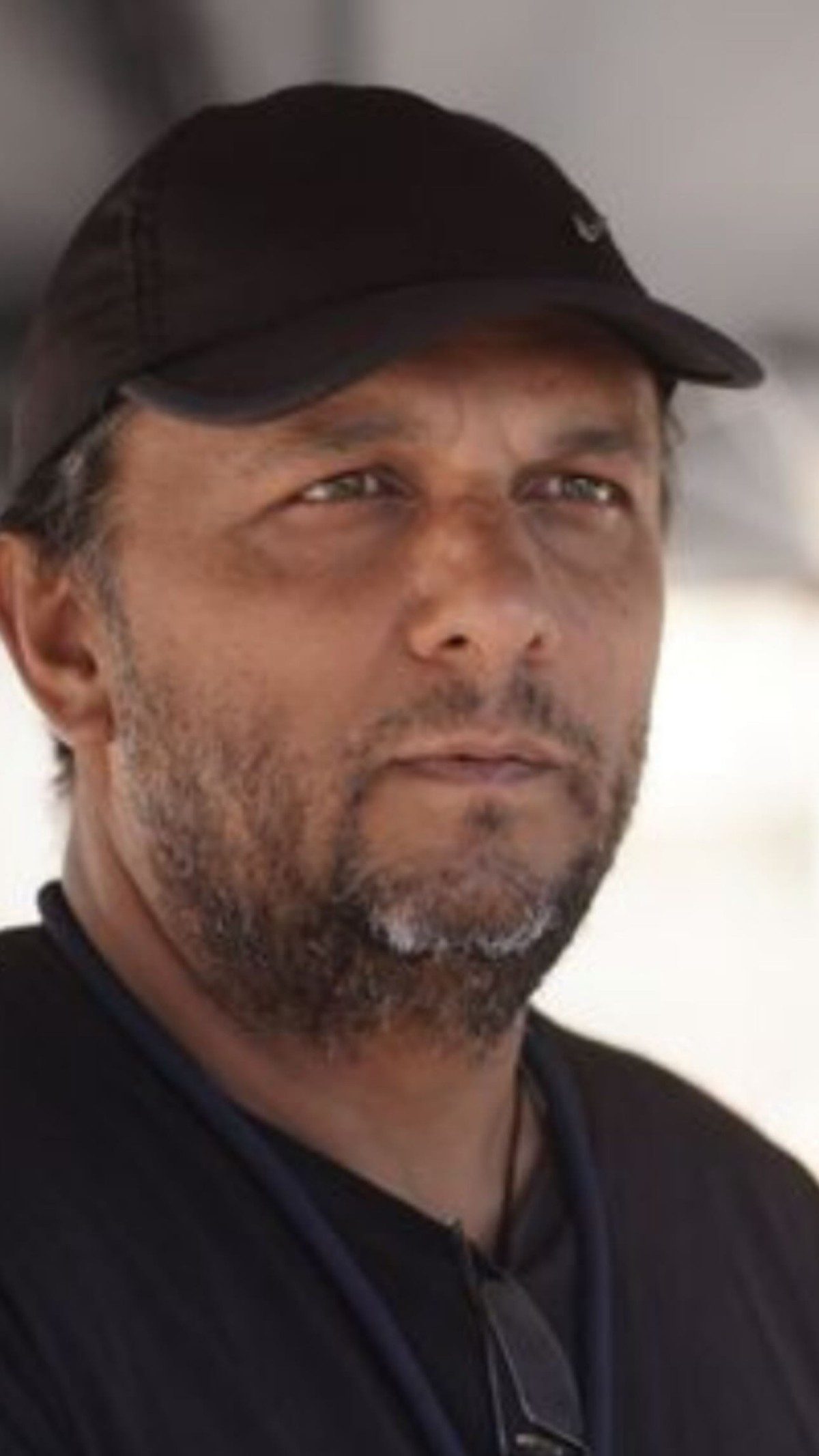 Η ανάρτηση του Βασίλη Μπισμπίκη