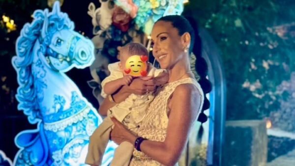 Η Ανθή Βούλγαρη και ο γιος της