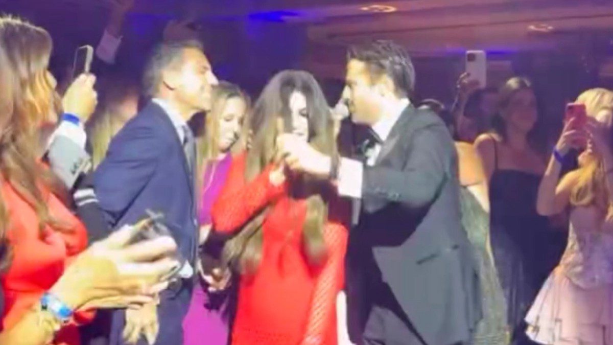 Κίμπερλι Γκίλφοϊλ - Κωνσταντίνος Αργυρός