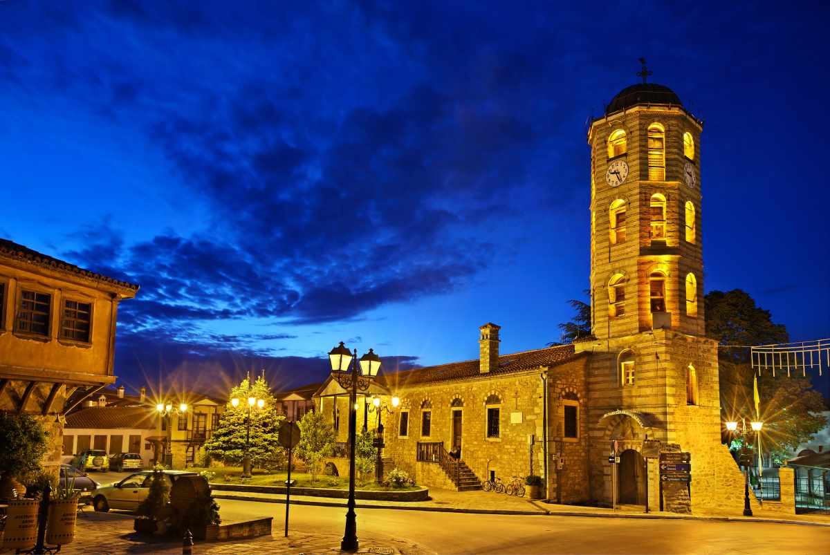 H Αρναία στη Χαλκιδική