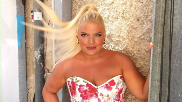 Η ανάρτηση της Δανάης Μπάρκα στο Instagram