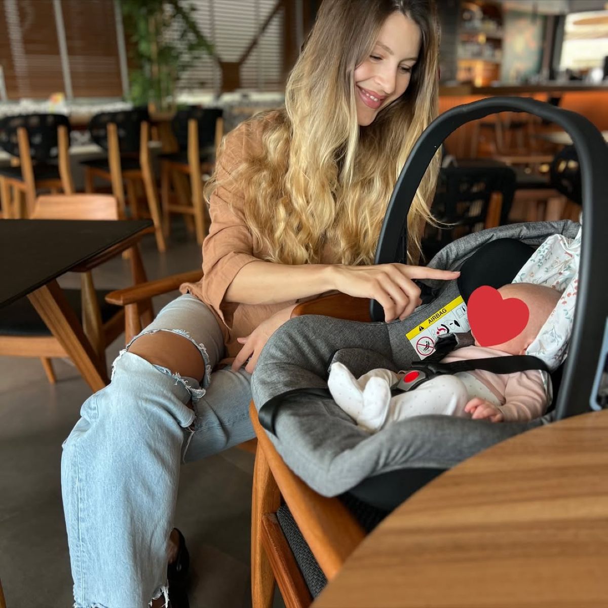 Η Ελισάβετ Δοβλιατίδου στο Instagram