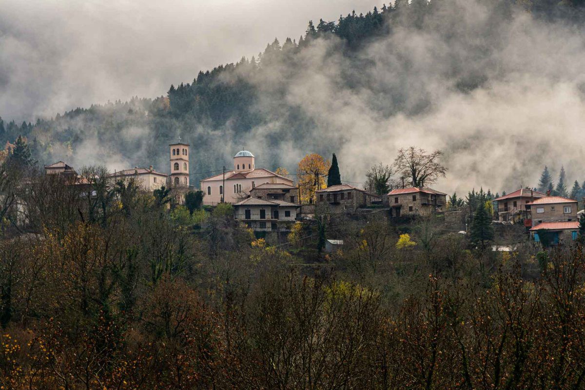 γαύρος ευρυτανίας