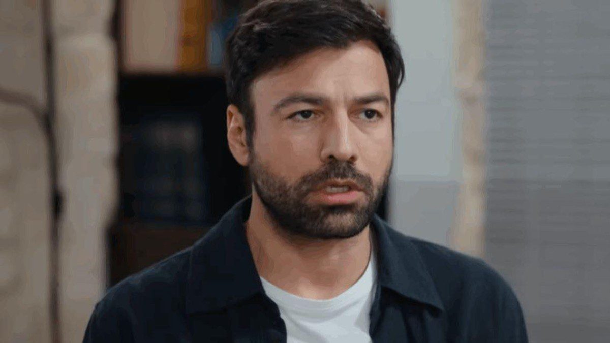 Η γη της ελιάς Στέφανος