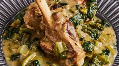 Κατσικάκι φρικασέ