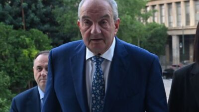 Ο Κώστας Καραμανλής και η κόρη του, Αλίκη