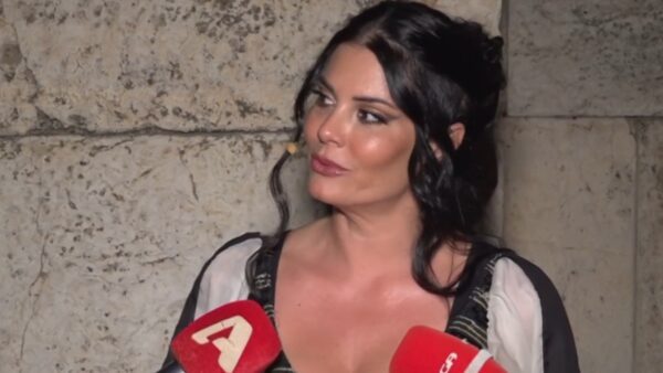 Η Μαρία Κορινθίου στο Happy Day