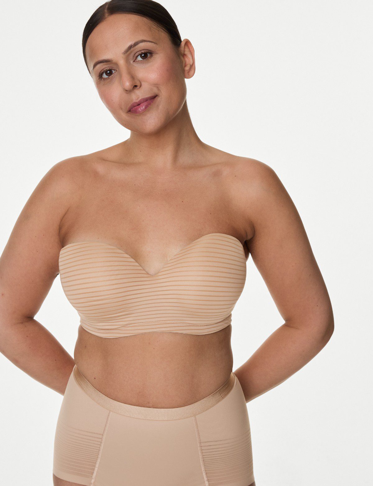 Η M&S στηρίζει τις γυναίκες μετά την επέμβαση με τη συλλογή post-surgery