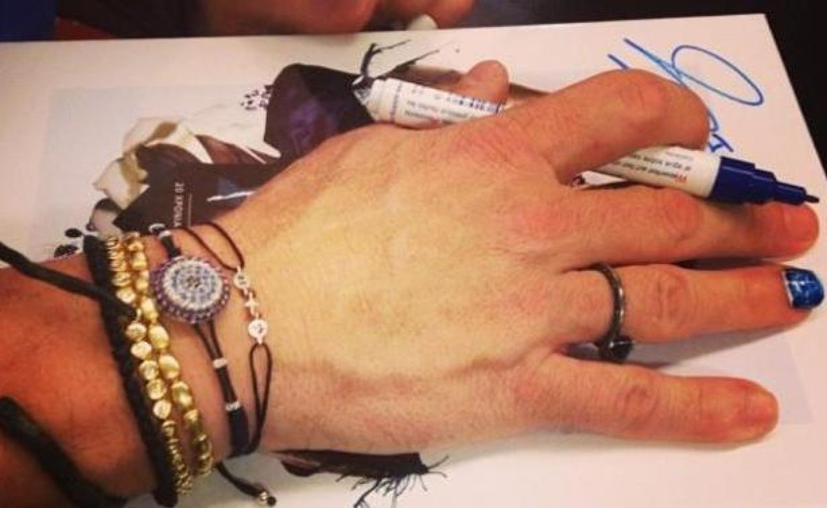 τα νύχια του μαζωνάκη