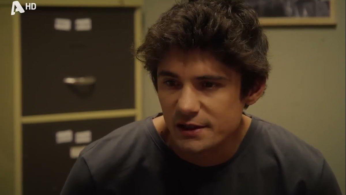 Να μ'αγαπάς Ορφέας