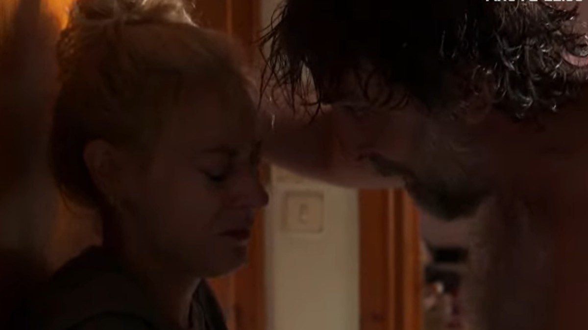 Να με λες μαμά