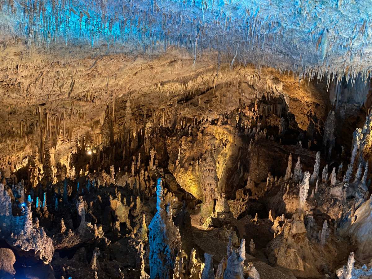 σπήλαιο πέραμα