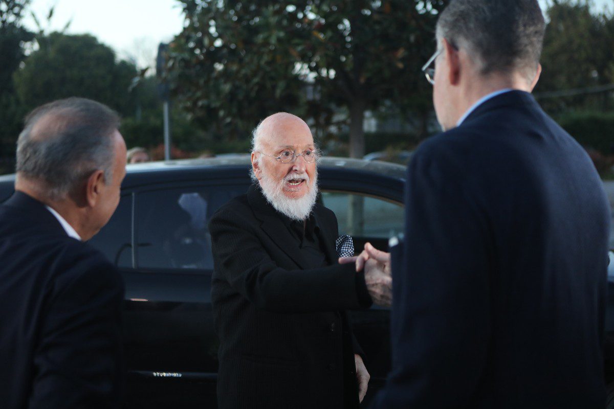 Ο Σαββόπουλος Διονύσης