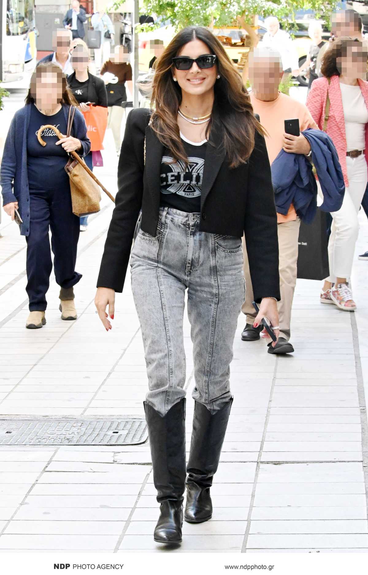 Η Σταματίνα Τσιμτσιλή στο κέντρο της Αθήνας