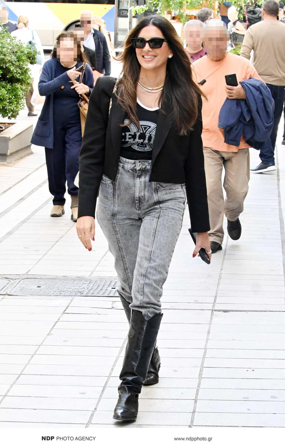 Η Σταματίνα Τσιμτσιλή στο κέντρο της Αθήνας