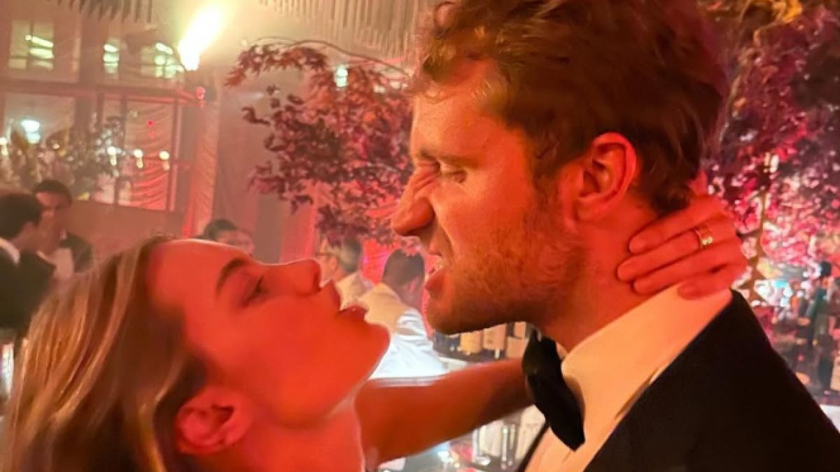 Ο Τεό Νιάρχος και η Καμίλ Ρόου