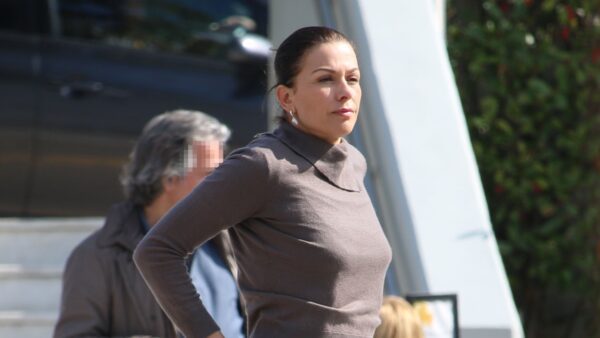 Η Τζίνα Αλιμόνου