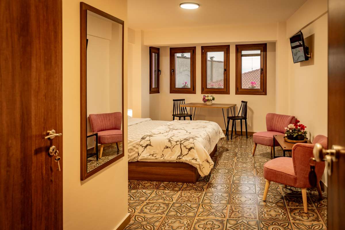 Sohos Traditional Homes