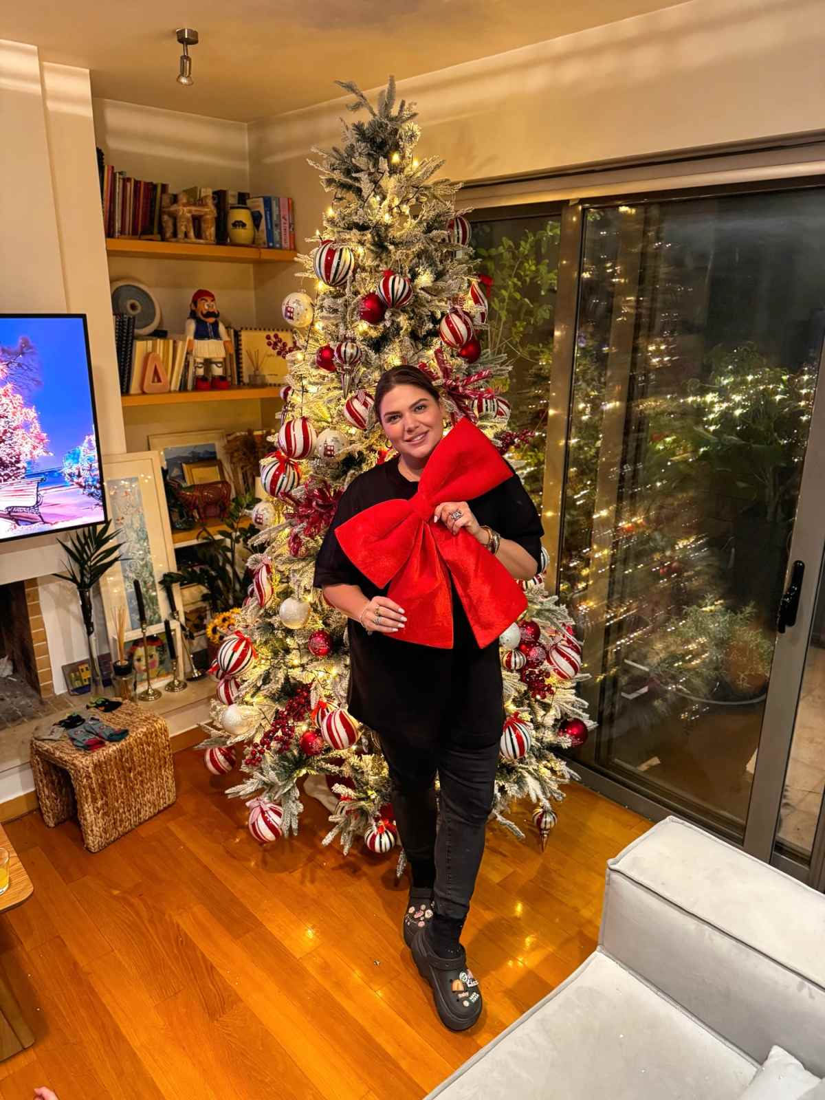 Η Δανάη Μπάρκα στόλισε το σπίτι της