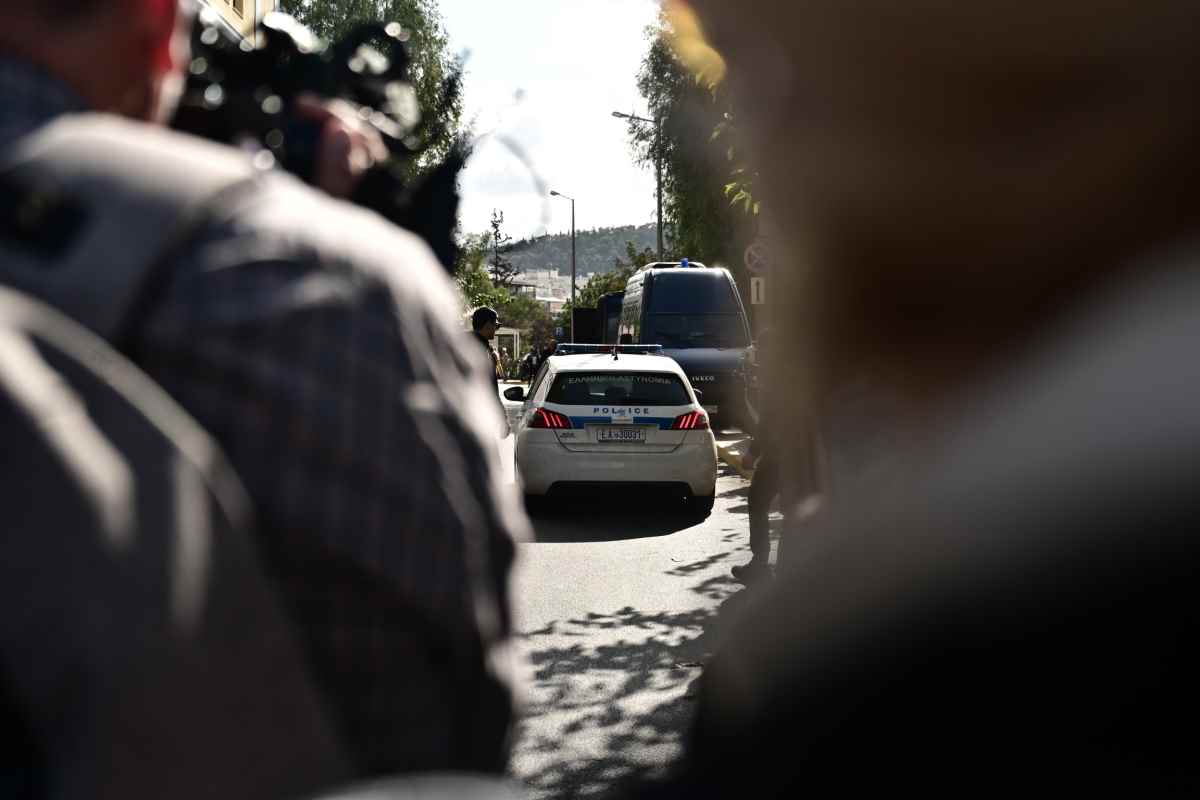 Δήμητρα Ματσούκα: Στον εισαγγελέα η ηθοποιός - Καρέ καρέ η άφιξή της στα δικαστήρια της Ευελπίδων (Φωτογραφίες)