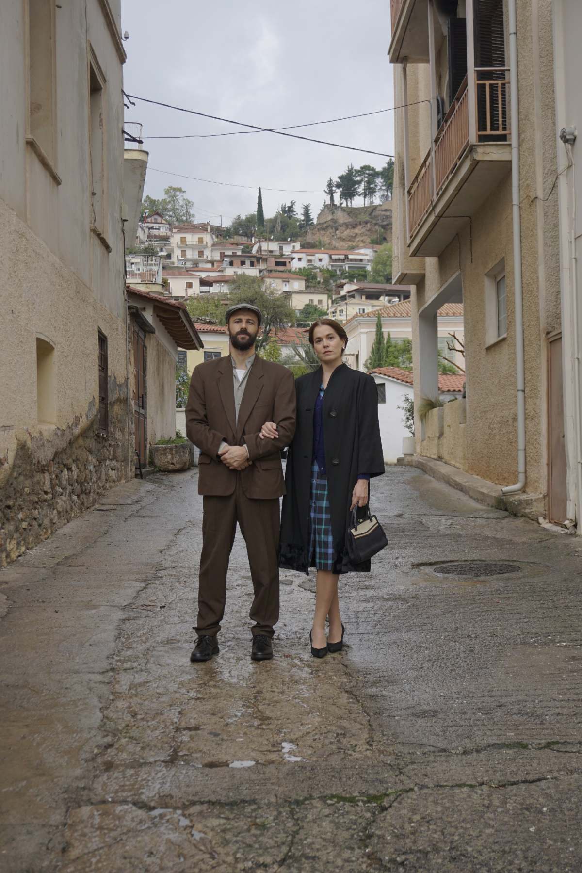 Άγιος έρωτας Νίκος Γκέλια, Μαρία Παπαφωτίου