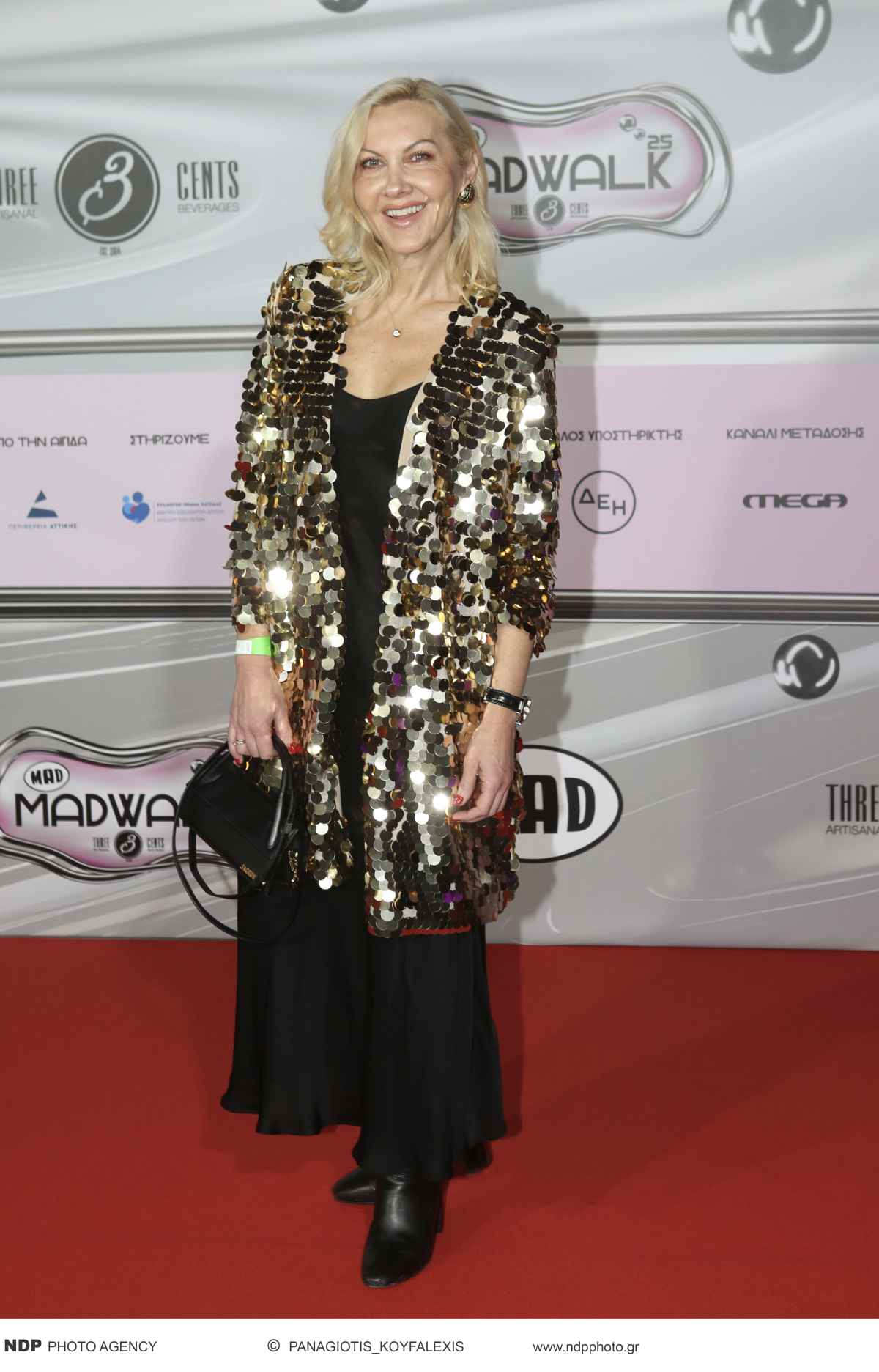 Λαμπερές εμφανίσεις στο MadWalk 2025 – Οι celebrities που έκλεψαν την παράσταση στα παρασκήνια